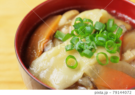 ひっつみのアップ 79144072