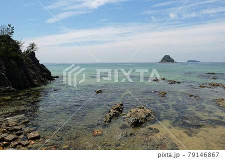 初夏の山陰海岸 79146867