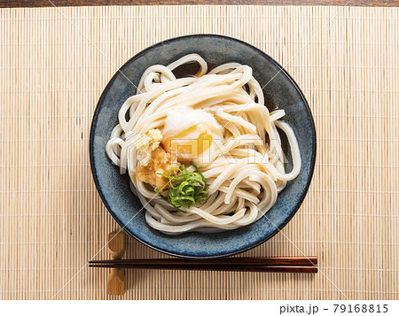 ぶっかけうどん　温玉 79168815
