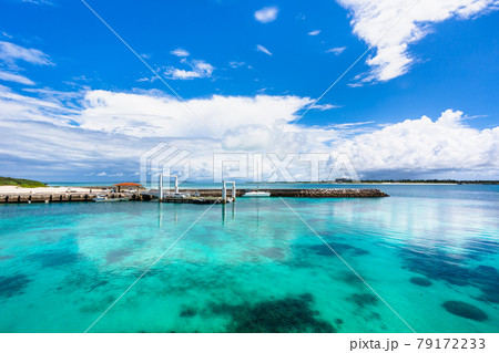 沖縄県宮古島、6月の来間港・日本 沖縄県宮古島、6月の来間港・日本 79172233