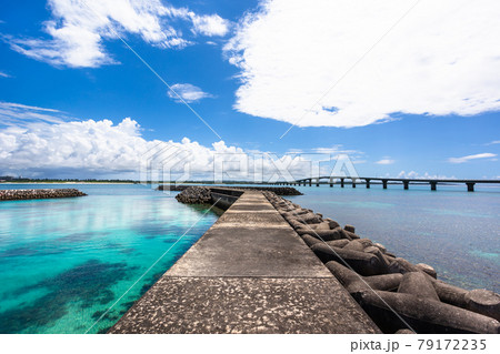 沖縄県宮古島、6月の来間港・日本 沖縄県宮古島、6月の来間港・日本 79172235
