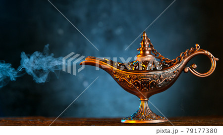 Antique Oriental Aladdin Arabian lamp with Soft Light Smoke. 79177380