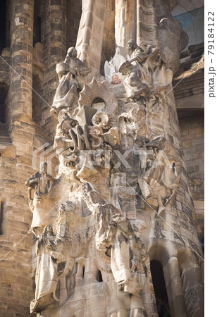 Sagrada Familia Sagrada Familia 79184122