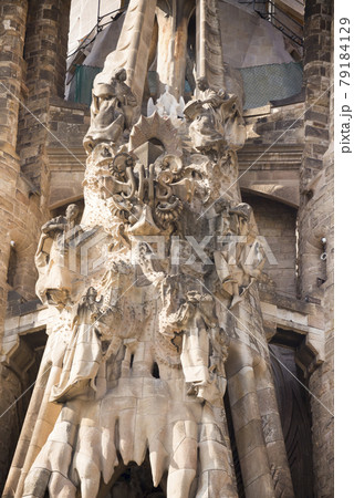 Sagrada Familia Sagrada Familia 79184129