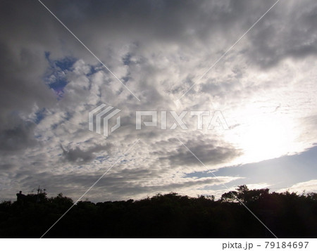 瀬戸内の空 79184697