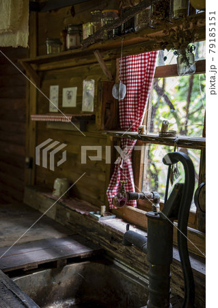 山小屋 山小屋 79185151