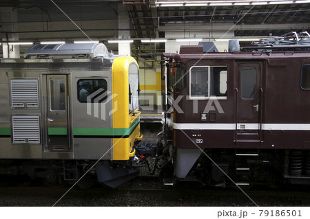 クモヤE493系による試運転列車（死重訓練） 79186501