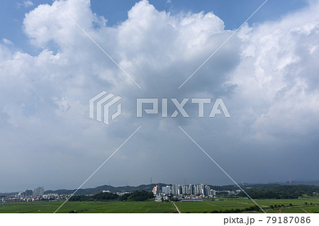 風景 池 グァンゴクジ 79187086