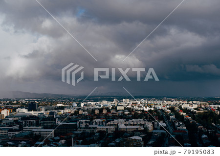 City aerial view from Hallgrimskirkja in Reykjavik, Iceland. 79195083