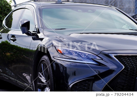 自動車のフロントマスク 79204434