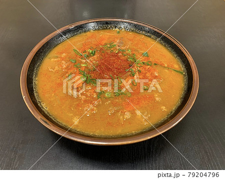 韓国風激辛カルビラーメン 韓国風激辛カルビラーメン 79204796