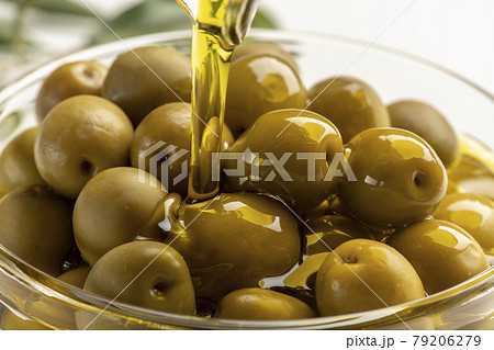 オリーブの実 79206279