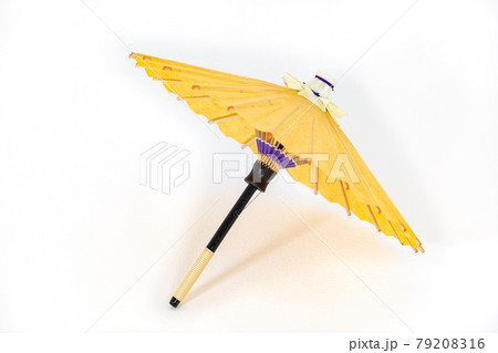 伝統的な日本の職人の作品、和傘 伝統的な日本の職人の作品、和傘 79208316