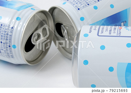 空き缶, 缶, アルミ缶, 飲み物, リサイクル, 飲料水, ジュース, アルミニウム,資源ごみ 空き缶, 缶, アルミ缶, 飲み物, リサイクル, 飲料水, ジュース, アルミニウム,資源ごみ 79215693