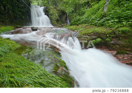 赤岩の滝(北海道・西興部村) 赤岩の滝(北海道・西興部村) 79216888