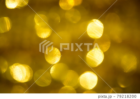 golden bokhe background 79218200