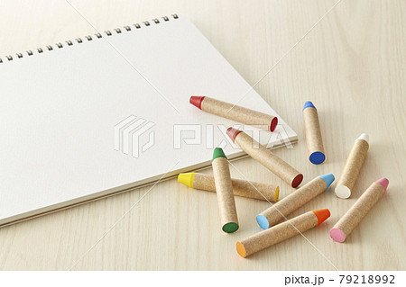 クレヨンとスケッチブック4 クレヨンとスケッチブック4 79218992