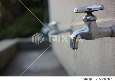 グラウンドの蛇口 79220767