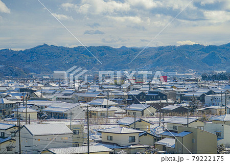 雪に覆われた福島の街のイメージ 雪に覆われた福島の街のイメージ 79222175