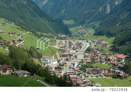 Valley Valley 79222836