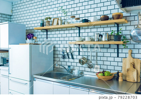 おしゃれな住宅内観 79228703