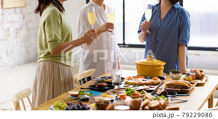 Image photo Image photo 79229086