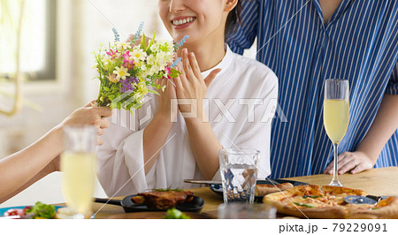 Image photo Image photo 79229091