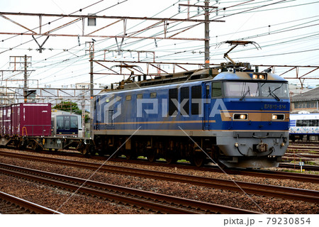 東海道本線を走るEF510-514電気機関車 東海道本線を走るEF510-514電気機関車 79230854