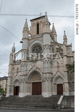 View on Basilica Notre-Dame in Geneva View on Basilica Notre-Dame in Geneva 79233070