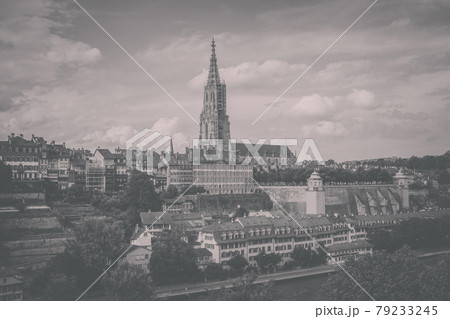 Panoramic view on Bern Minster and historic old town of Bern Panoramic view on Bern Minster and historic old town of Bern 79233245