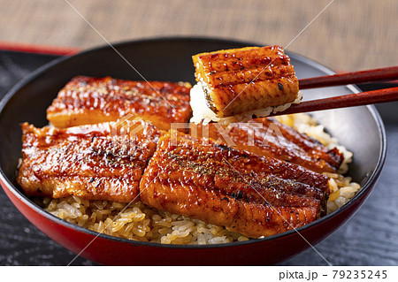 うなぎの蒲焼 うなぎの蒲焼 79235245