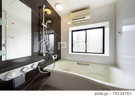 バスルーム　イメージ 79238763