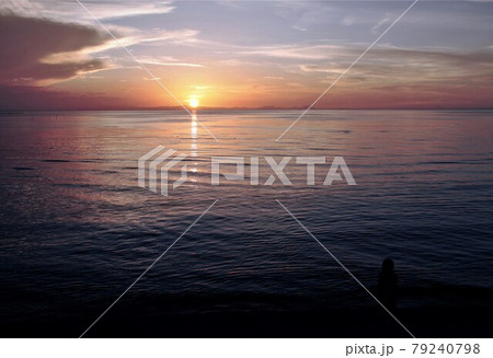 静かなる夕日 静かなる夕日 79240798