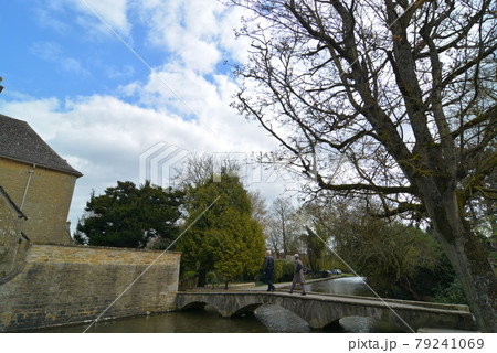 イギリスバイブリー イギリスバイブリー 79241069