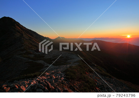 秋の北岳登山 79243796