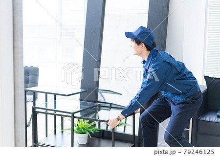 引越し業者 79246125