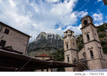 モンテネグロ　コトルの聖トリプン大聖堂 79247785