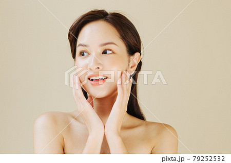 Women beauty Women beauty 79252532