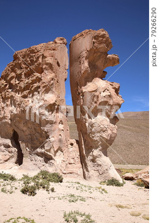 イタリア・ペルディーダの奇岩（ボリビア） 79266290
