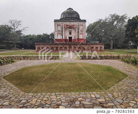 A tomb in within the under renovation Sunder Nursery complex in New Delhi, India on a cloudy cold winter day. 79281563