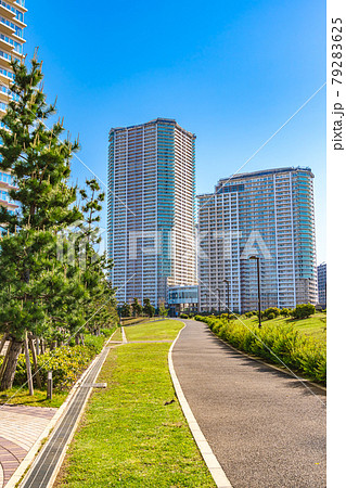 東京都の都市風景 晴海臨海公園 水辺のテラス周辺の風景 79283625