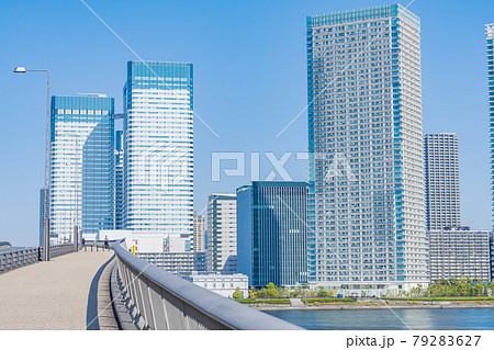 東京都の都市風景 晴海臨海公園 水辺のテラス周辺の風景 東京都の都市風景 晴海臨海公園 水辺のテラス周辺の風景 79283627