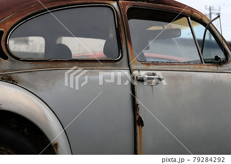 錆びた車 イメージの写真素材