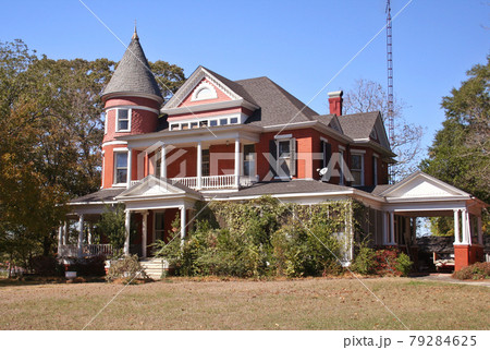 Historic Victorian Home located in Palestine, Texas Historic Victorian Home located in Palestine, Texas 79284625