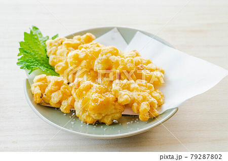 とうもろこしの天ぷら 79287802