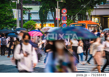 日本の東京都市景観 6月…。感染拡大の中でまん延防止に移行した狂気…遂に714人に=6月30日、渋谷 日本の東京都市景観 6月…。感染拡大の中でまん延防止に移行した狂気…遂に714人に=6月30日、渋谷 79288445