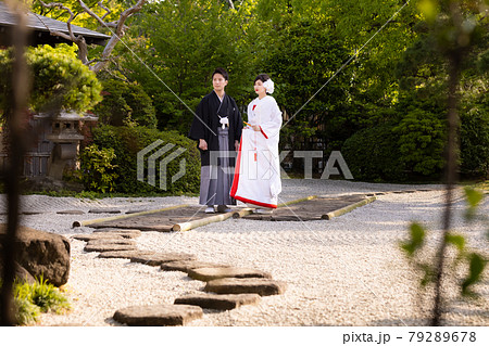 和装ウェディング　庭園 79289678