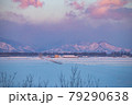 北海道の朝 79290638