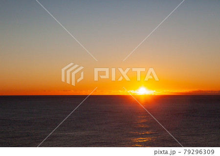 世界で最も美しい天然の良港シドニーハーバーの景勝地ノースヘッドから望む朝日 79296309