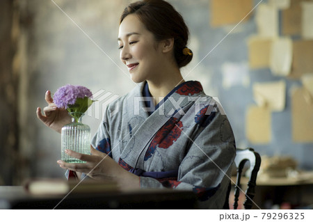 着物 ライフスタイル 紬 小紋 着物 ライフスタイル 紬 小紋 79296325